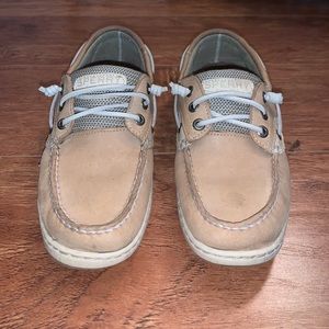 Women’s sperrys